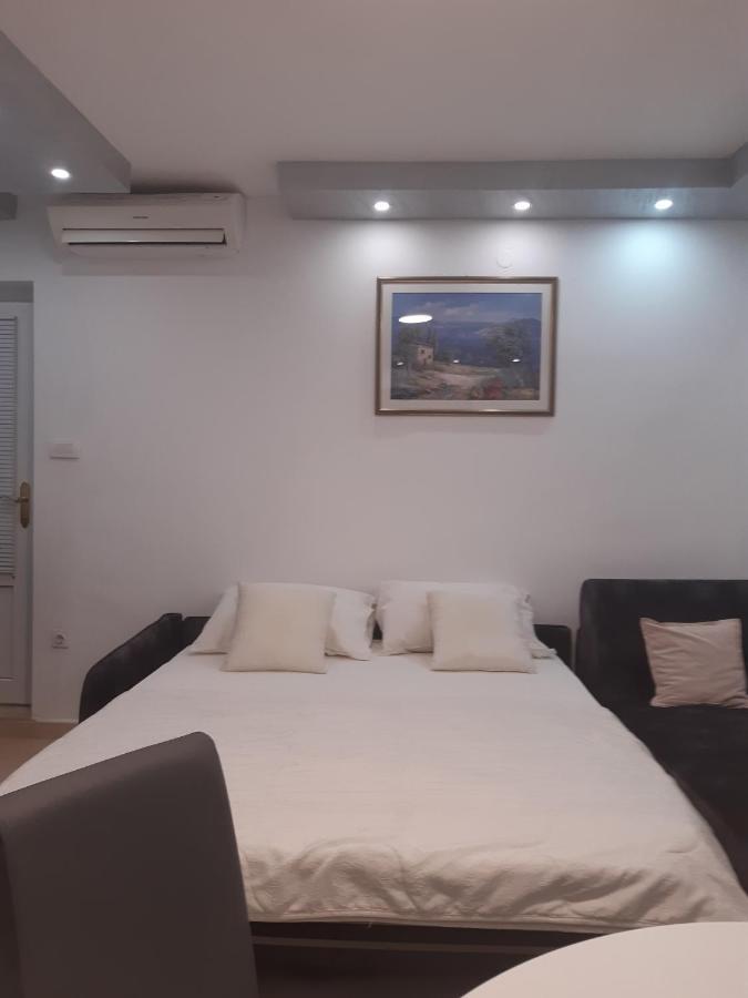 Apartment Vesna โปดาซา ภายนอก รูปภาพ